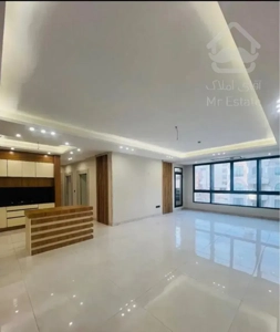 ۱۳۸ متر / دو پارکینگ / تاپ لوکیشن / گلستان ها