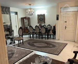 آپارتمان ۹۳ متری