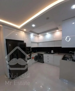 آپارتمان۸۸متری/دو خوابه/نوساز/ملک شهر