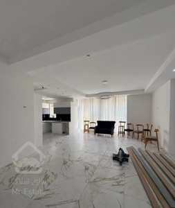 ۱۲۵ متر صفر در لادن ۳ خواب گرمایش از کف