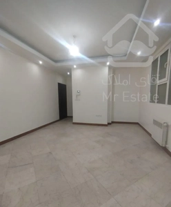 نارمک شمالی/ ۶۸متر یکخواب/ پارکینگ و آسانسور