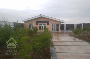 ی باغ خاص با فضای دلباز رو به طبیعت بکر