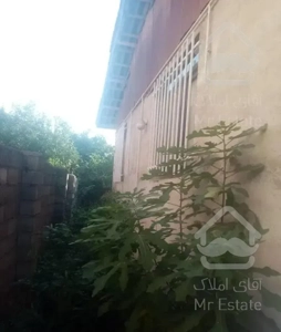 ویلایی 140متر با 60متر بنا داخل شهر املش