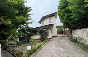 فروش ویلا سند دار دو نبش  چالوس امام رود