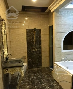 ۴۲۰متر+روفگاردن اختصاصی. وکیل آباد