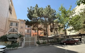 ۹۰ متر اپارتمان با ۸۰ متر قدرالسهم اقدسیه (سپند)