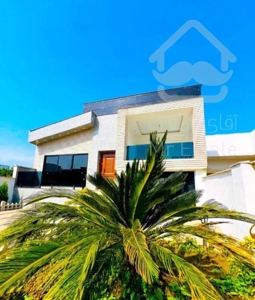 فروش نیم پیلوت ویلایی*استخرداخلی*جکوزی*امل