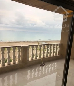 ویو ابدی دریا در واحد ۲۰۰ متری با سند تک برگ