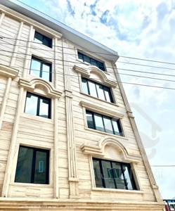 آپارتمان ۳ خواب  نوساز ۱۳۵متر پارک کودک معلم