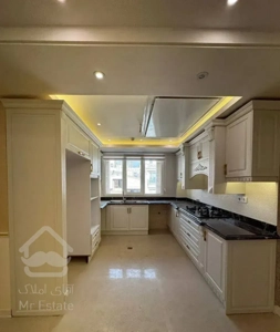 90مترکلیدنخورده بلواربعثت نقشه ژورنالی متریال برند