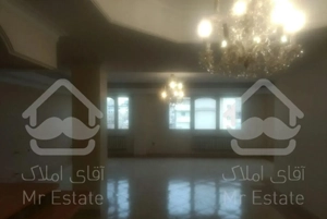 باغ فردوس  ۲۱۰ متری  ۴ خواب