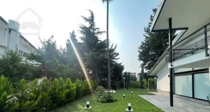 ویلا باغ 750 متری در شهرک دریاکنار نزدیک به دریا