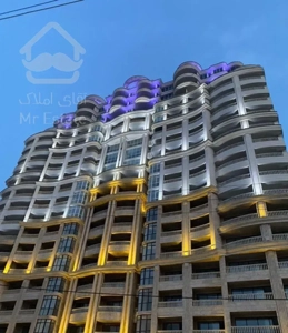 تنها برج باغ بابلسر شیخ نشین خود هتل