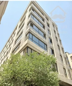 آپارتمان ۲۰۲ متری نیاوران/فول مشاعات+۴بالکن