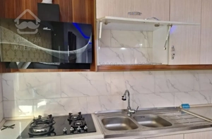 اجاره طبقه اول نوساز و راه جدا