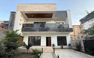 فروش ویلا لو*کس استخردار در صفاییه/روبروی دریاکنار