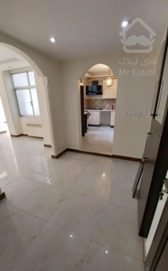 فروش آپارتمان ۱۲۵ متری ۳ خوابه طبقه ۳ در کوی مهران