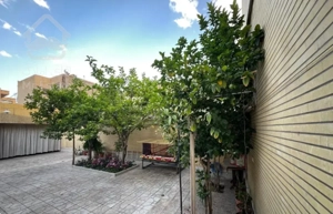 ویلایی ۴۲۰ متری،دو واحد،دو بر، قابل ساخت۸واحد