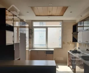 ۹۰متر ۲خواب فول امکانات بلوار فردوس غرب کوی ارم