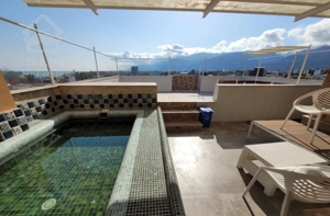 اجاره آپارتمان با استخر و روف خصوصی بلوار امام رضا