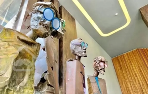 محمودیه/۳۱۱متر/طبقه ۸/با دید بدون مشرف از طهران