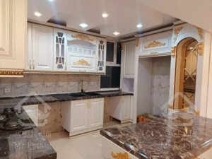 آپارتمان ۱۲۲ متری کلید نخورده