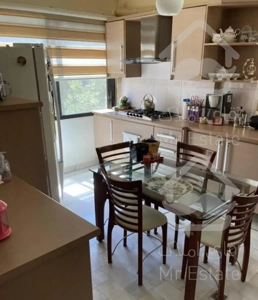 فروش آپارتمان قدرالسهمی ۱۵۰ متر ۴ طرف ویو/نیاوران