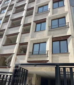 اپارتمان ۱۱۳ متری نوساز