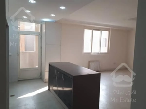 ۵۰ متر « سالن پرده خور »پارکینگ سندی / فردوس