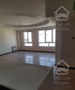 ۹۲ متر نوساز /فول امکانات/ تخلیه/ طبقه اول و چهارم