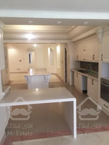 آپارتمان ۳۸۰متری کامرانیه ۴خواب فول تراس