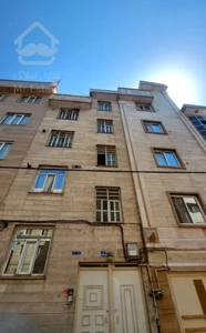 نظام آباد مسکونی ۶۴ متر ۱ خواب فروشنده واقعی