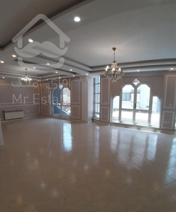 آپارتمان ۱۶۰ متر خوش نقشه معلم