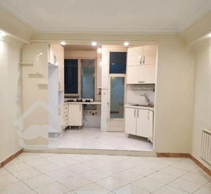 آپارتمان ۵۷ متری ، ۲ خواب ، ط ۲ ، ۸ واحدی