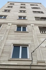 تکمیل خواجو ،وام دار