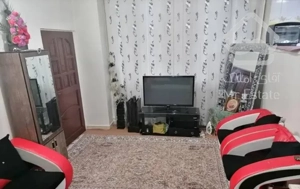 50 متر نزدیک مترو هلال احمر و بی آر تی