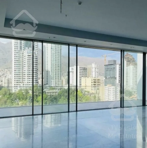 ۱۰۷ متری/فول شیشه/ برج بلند منطقه