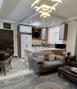 آپارتمان۷۸متری فول تاجری نرسیده به پارک گلنما