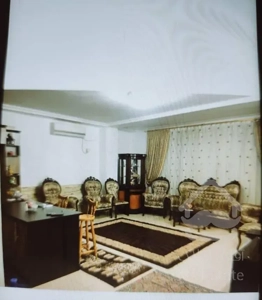 اپارتمان   بر خیابان بلوط الهیه