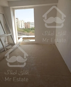 آپارتمان ۹۷ متری/قول/منطقه پنج