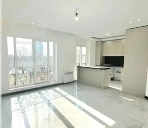 فول امکانات/خطی رو به کوچه /واقعا موجوده