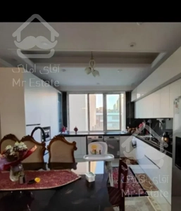 ۱۳۰ متر / ۳ خواب / ۳ پارکینگ