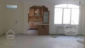 آپارتمان اجاره‌ای 80 متری 2خواب بسیار دلباز