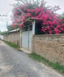 ۳۰۰متر باغ ویلا ۱۰۰متر بنای مفید سنددار