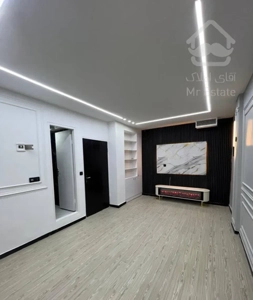 آپارتمان ۴۰ متری/ فول دیزاین / پارکینگ سندی/