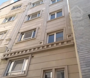 اختیاریه ۷۵ متر ۱ خواب تاپ لوکیشن