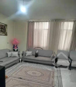 ۶۰ متر با پارکینگ ..خوش نقشه