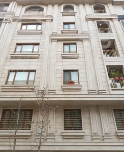 ۱۲۰متر ۳خوابه کاشانی اباذر گلستانها