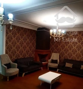 ویلایی ۲۰۰ متری گلسار شیک و تمیز