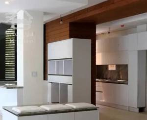 ۱۶۸ متری/برج باغ فول امکانات/نیاوران-عمار